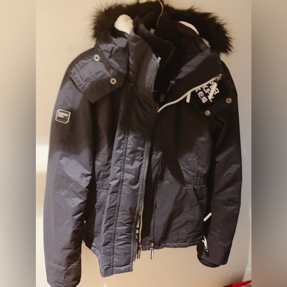 Black color Xs superdry coat